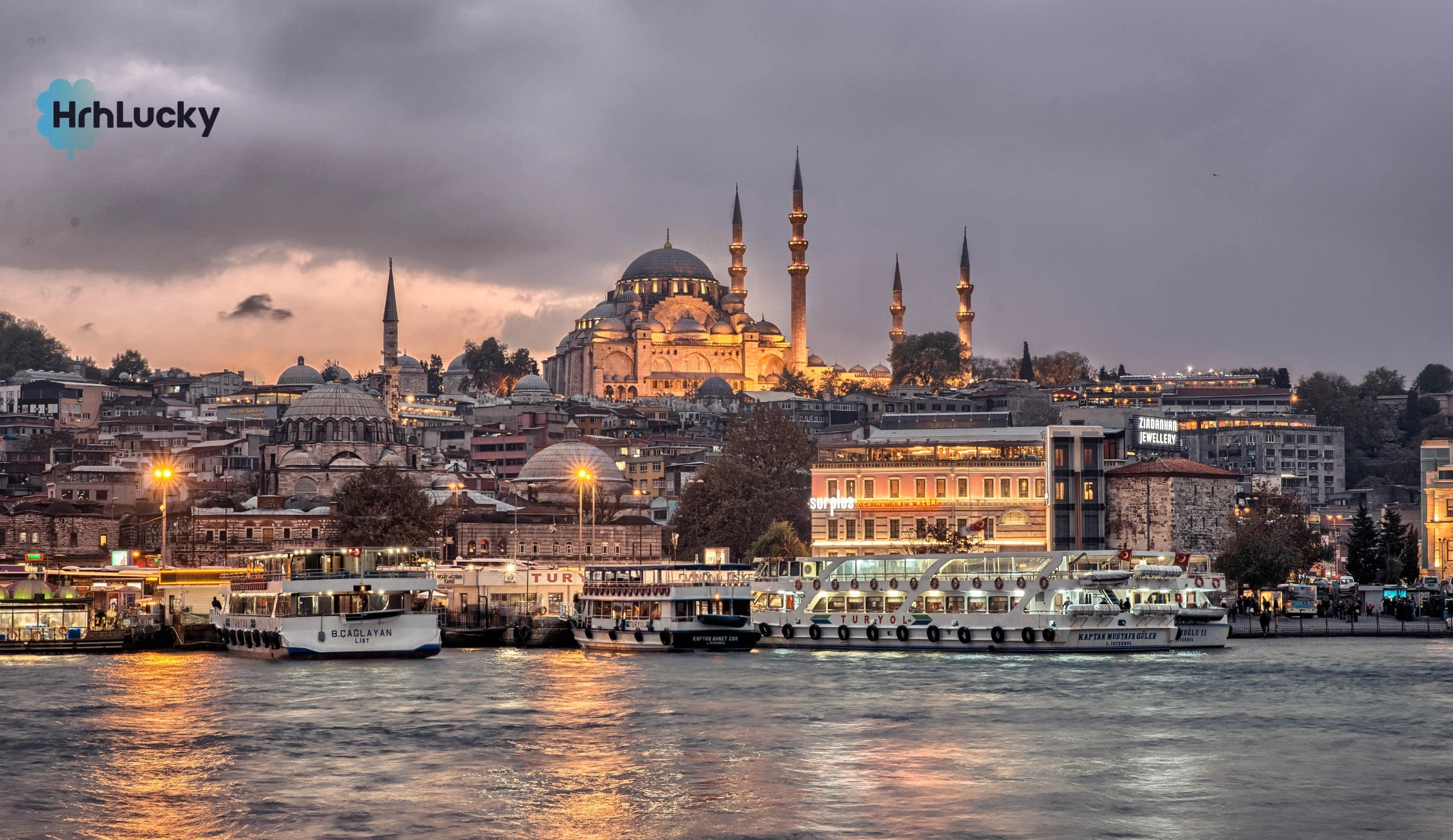 اكتشف إسطنبول